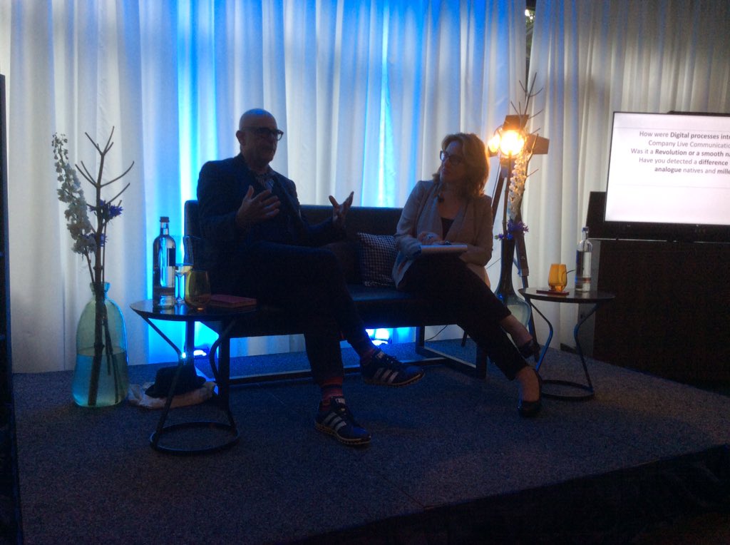 Stewierak's tweet photo. Inspiring library talk with Bob Bejan from Microsoft about creativity, digitalization of events and the use of AI in live marketing. Thanks for all the insights. Excited about facing the challenges of live communication today and tomorrow.
#uniceo #SiemensEvents #bbjan https://t.co/saKSJ3maYx
