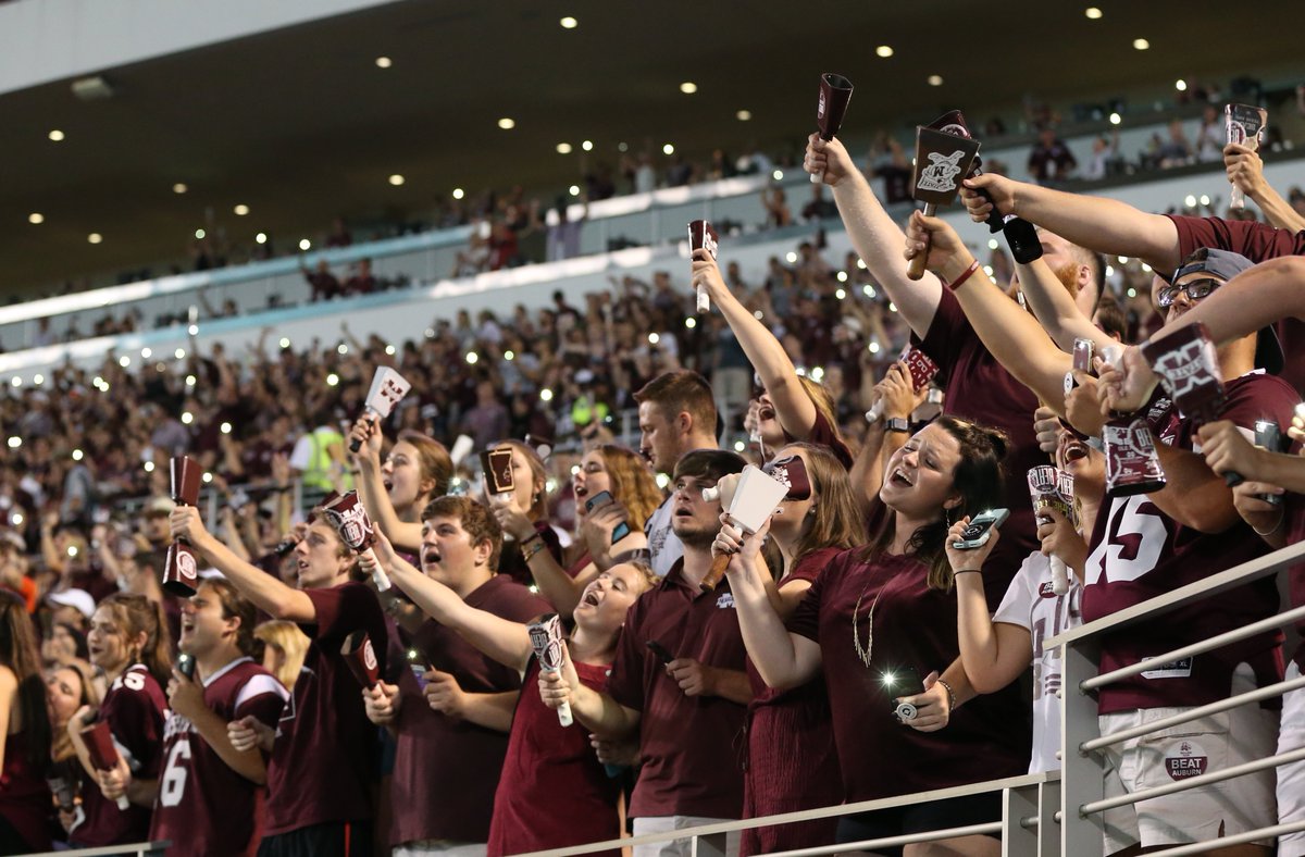 dyehard_fans's tweet photo. We thought we needed "more cowbell" at Dyehard...  Welcome, Mississippi State! @HailState 

https://t.co/cxDBNzbfNp https://t.co/iWsA16NLqc