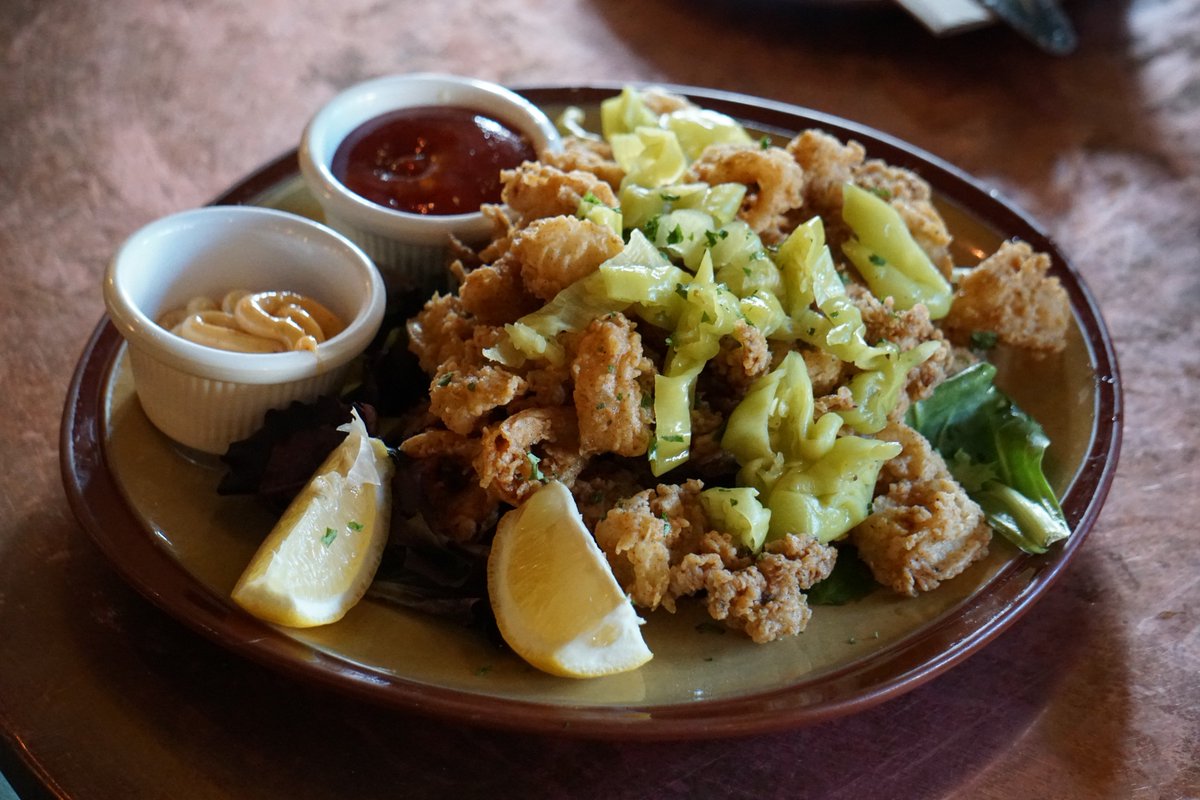 PhoenixIrishBar's tweet photo. Order some Crispy Calamari for your table to enjoy while watching the #Dubs in game 4 tonight! #SF #GameDay #BarBites https://t.co/KkxWhCxwdD
