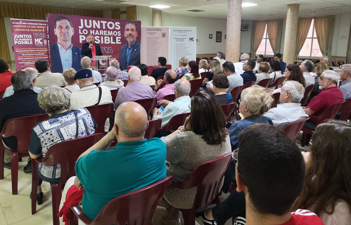 MCCartagena_ct's tweet photo. 👉🏼 Retomamos los encuentros con los vecinos. Esta noche, en #BarrioPeral, dando a conocer el #ProgramaDeGobiernoMC y acercando la ilusión por y para un municipio más próspero.

#JuntosLoHaremosPosible 🇩🇰
#YoVotoMC 📩
#Cartagena https://t.co/xN9BGPDYKf