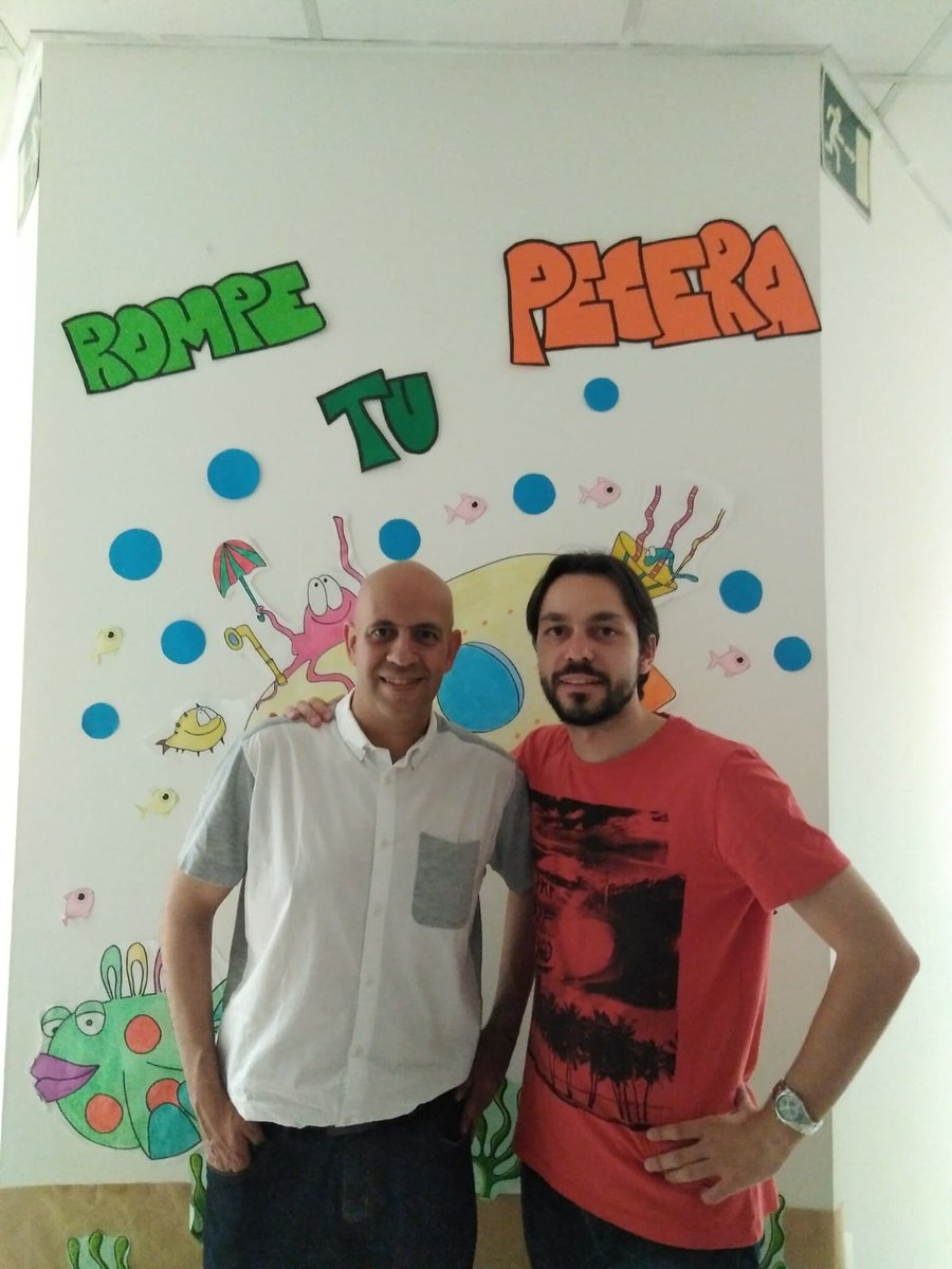 JugandoJ's tweet photo. ¡El pasado viernes tuvimos taller en @fundacionBalia! Lo pasamos en grande jugando a #BarBestial, #Concept, #Vudú, #Dixit y #Cocorico en compañía de 8 peques/dign@s rivales.

¡ANÍMATE A LOS PRÓXIMOS TALLERES, NO TE ARREPENTIRÁS! 😃

#JugandoJ #Voluntariado #JuegosDeMesa 🎲🃏♣️ https://t.co/axe9KbcsBX