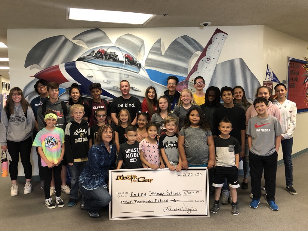 jenpbradley's tweet photo. $6k donation to @ClarkCountySch schools Robert Lunt Elementary School &amp; Indian Springs High School by @MonsterMiniGolf! 
 #shareAPair Purchase $5 pair of #golfballs &amp; 100% to school of choice! #supportpubliceducation @kissmonstermini @PositivelyLV @AmeliaPakHarvey @reviewjournal https://t.co/7b4YhE0GTL