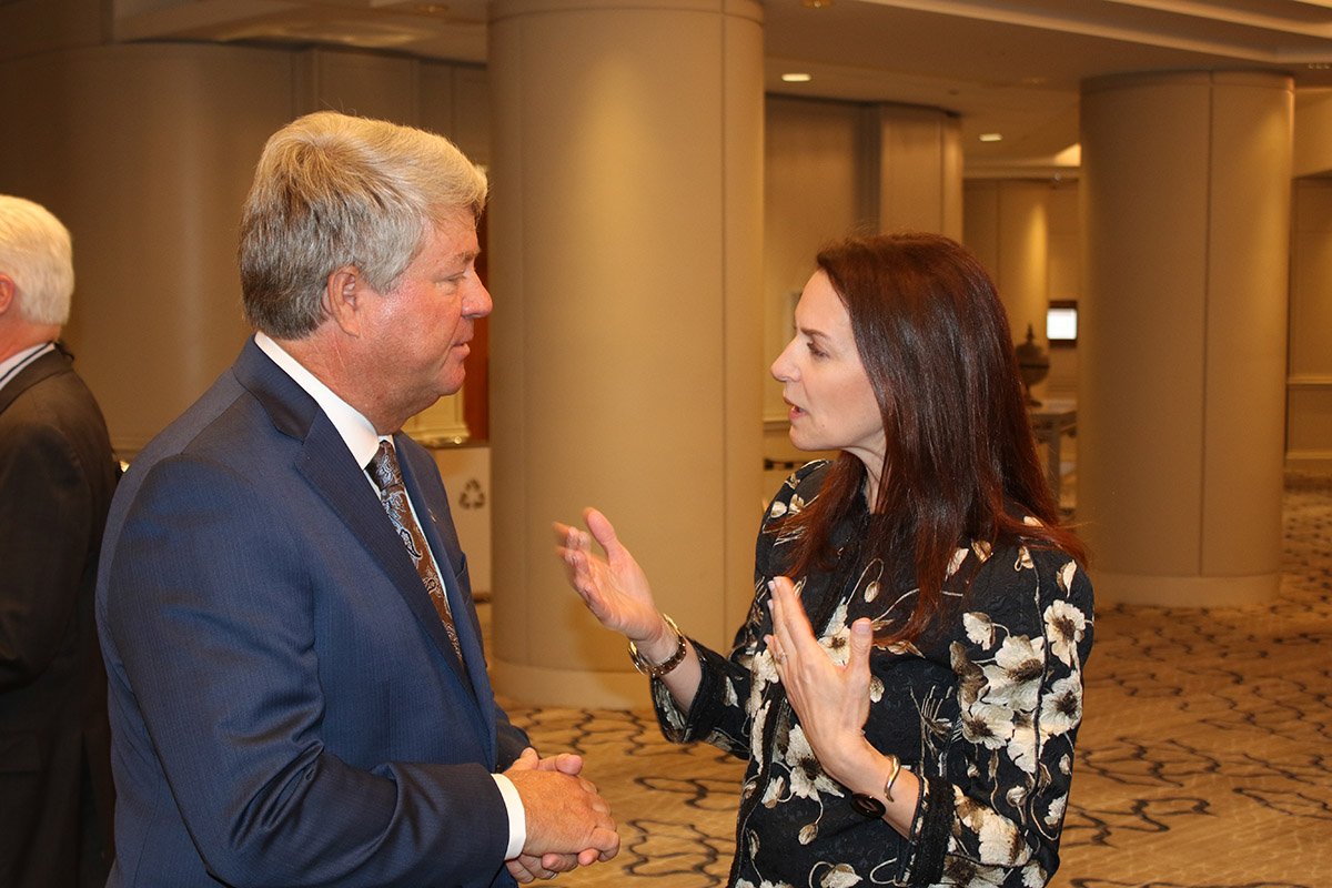 NAPATweets's tweet photo. More than 400 NAPA members kept busy in D.C. at last week's #TCCFlyIn. If you couldn't make it, click here to make sure your voice is heard via the Don't Let America Dead End campaign: https://t.co/pABu4wjsxE @USDOTFHWA @PJKeating1 @alapa2 @ChamberMoves @AGCofA @ARTBA https://t.co/5xTkDby103