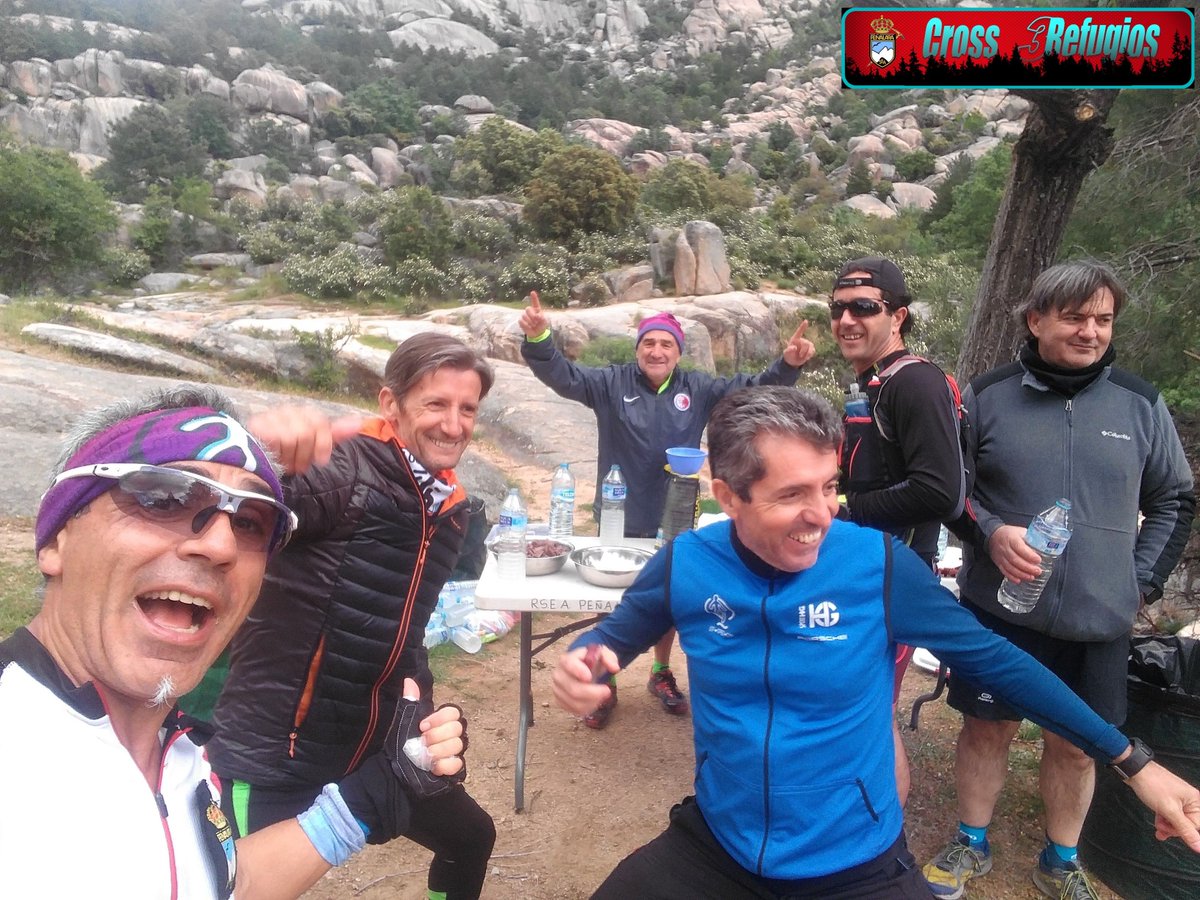 jlbasalo's tweet photo. 📣Aquí os dejo algunos #MOMENTAZ@S LOC@S #Cross3Refugios, un año más mayor y mejoramos tiempo en 10m y posición, Wow!!
➡️10/10 #Pomponeros, #Voluntarios y #Organización, pensando ya en 2020 🤪
#GRACIAS por esa collección de #FOTAZAS.
📣+Fotos https://t.co/l7Fjwub64L https://t.co/sQEqhZMC0i