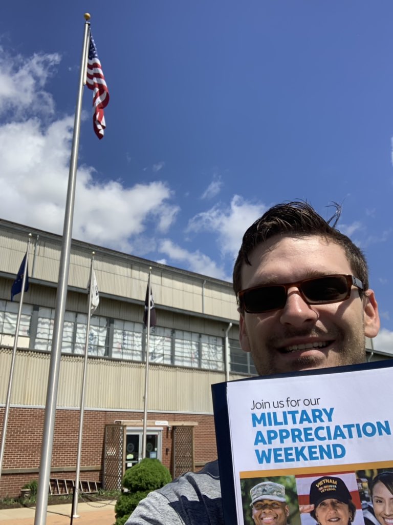 Blanco_NOH's tweet photo. @lint_anthony out spreading the word about military appreciation this weekend! @DanBrechbill #TeamSMAC @ATT https://t.co/ZgDh0h2fSl