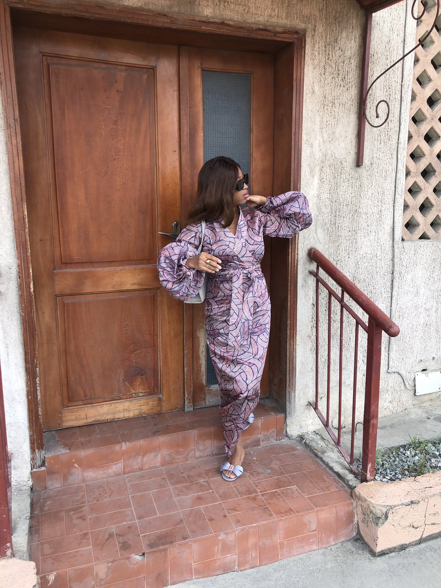 TITIBELO_'s tweet photo. #SundayBest #InThatTITIBELOSet β€οΈ
Iro and Bubba Available in Different sizes and Prints for N19,999!
#TITIBELO #Print #TITIBELOClassic #Floral #WeddingGuest #WorkFit #BossBabe #WinningWoman #BuyNigerian #BuyTITIBELO #StatementSleeves #StatementPiece https://t.co/vGrHXtwov5