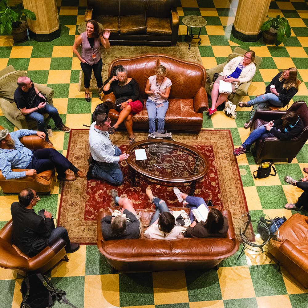 Looking for content marketing advice? Want to connect with other entrepreneurial wine connoisseurs? Hope to talk high-tech &amp; growth? LBCon enables you to submit a breakout session so you get what you want. So, submit that Beer &amp; Biz session! zurl.co/NKsv