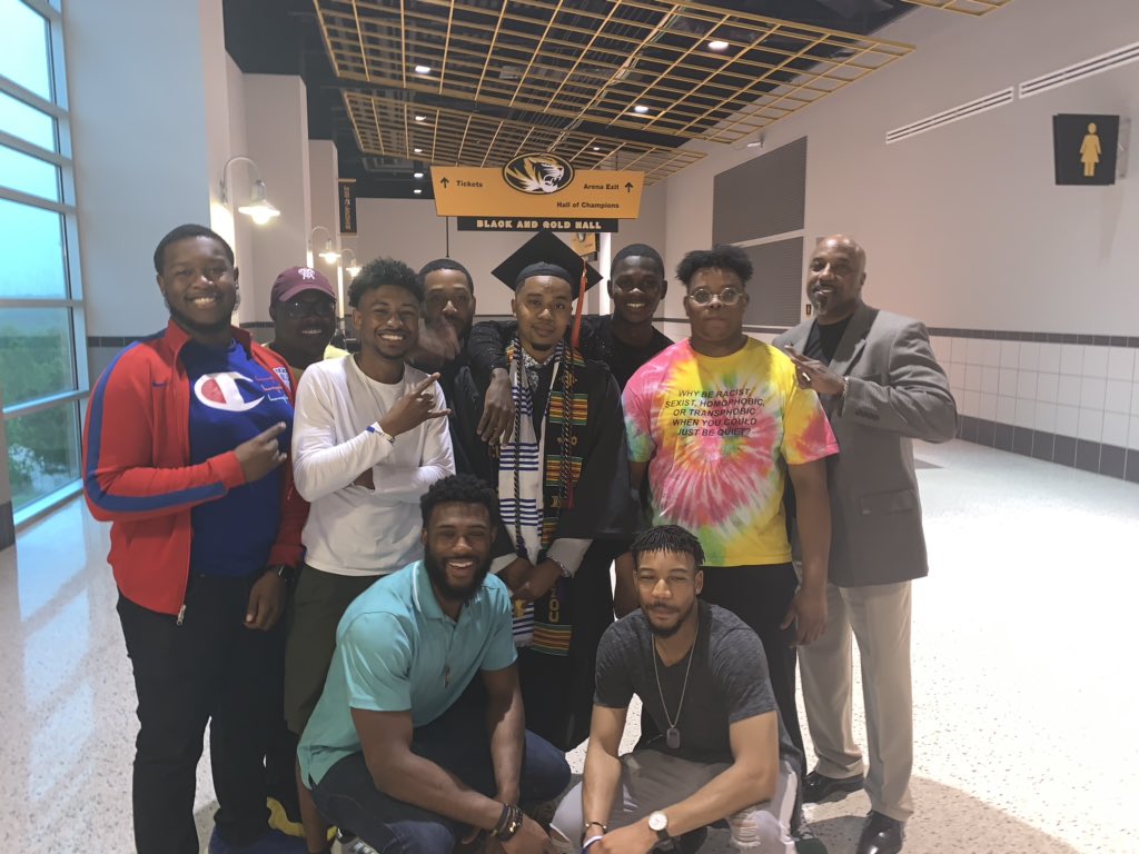 mizzousigmasEG's tweet photo. Congratulations to Bro. Greg Rieves Jr.   on receiving his Bachelor’s of Science in Information Technology.

#Scholarship #GOMAB https://t.co/N6Akv0v10n