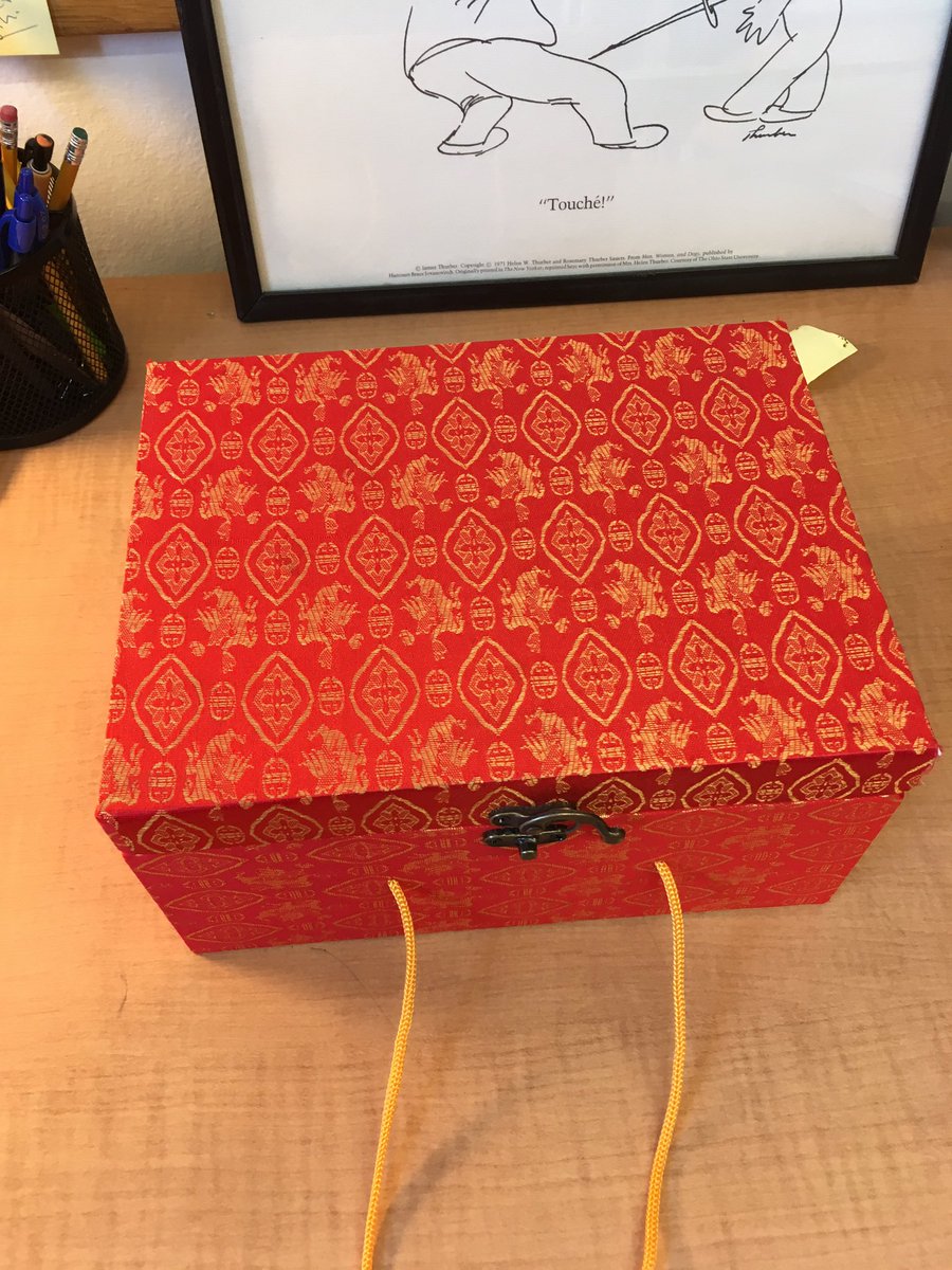 TomFleischman's tweet photo. Came to work today to find an amazing gift from a graduating student: a ceramic bust of Mao. It fits perfectly in my collection of communist statues and Neville Chamberlain. #touched #mystudentsgetme https://t.co/46lLDduxp1