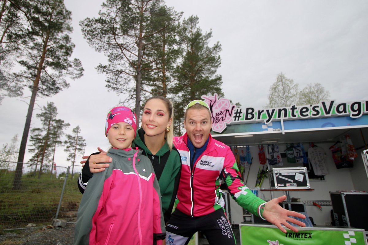 RobinBryntesson's tweet photo. Stort TACK Expo Norr, för en fullspäckad helg med #bryntesutmaningar och stjärnglans framför #bryntesvagn 🙌✨👊 Fotocred: Patric Arvidsson #seanbanan #anderssödergren #isa https://t.co/2LTZpxpnCD