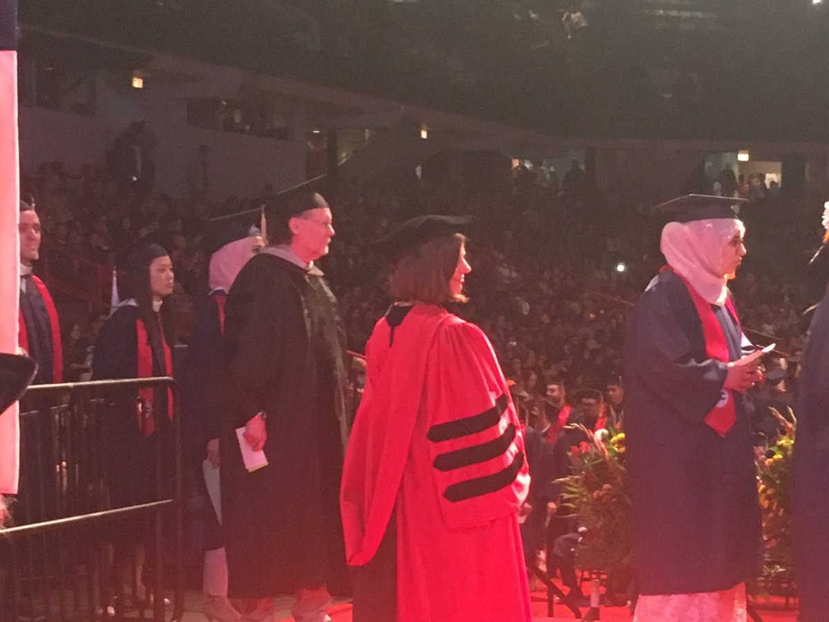 UICSchoolofLCSL's tweet photo. Hard to believe it's been a week! We're so proud of our #UIC2019 grads. Here are just a few of them crossing the stage last Sunday at LAS commencement.

We can't wait to see what you do next! https://t.co/UWRaRER7cC