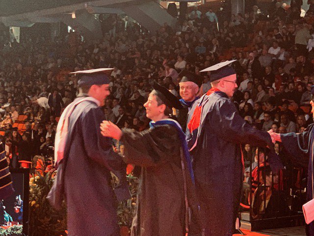 UICSchoolofLCSL's tweet photo. Hard to believe it's been a week! We're so proud of our #UIC2019 grads. Here are just a few of them crossing the stage last Sunday at LAS commencement.

We can't wait to see what you do next! https://t.co/UWRaRER7cC