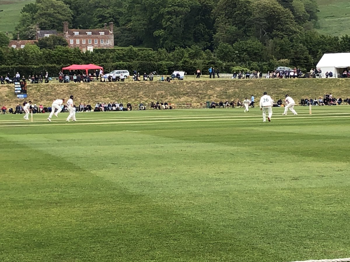 peterhardy51's tweet photo. Another fine day of @Specsavers county cricket at #newclose on @Isleofwight with @hantscricket battling hard against decent @TrentBridge side on beautiful ground. Thanks to @IOWcricket for hosting at fine venue. Only sorry that @mawdesleycity could not join us. @Bubbles7Steve https://t.co/FFBSE0jKTW