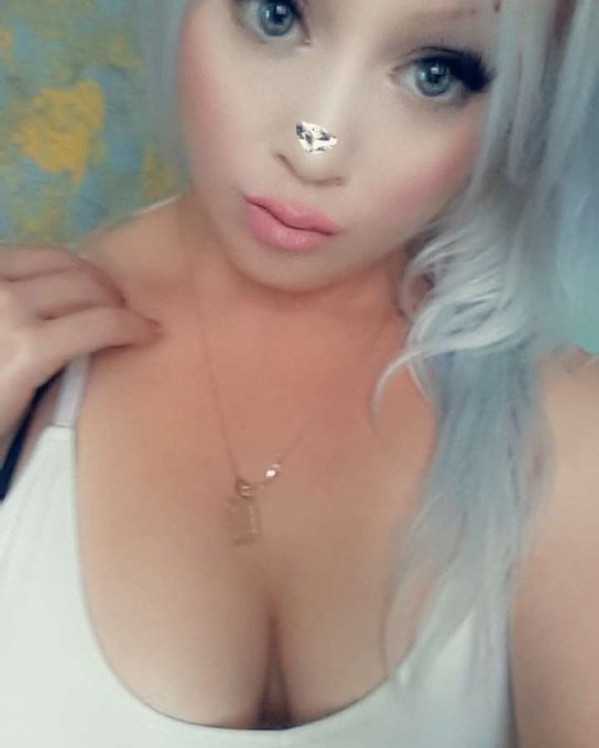 #LickItUp https://t.co/DrxWOtAhQQ<a href="/tag/lickitup"class="tags">#LickItUp</a>