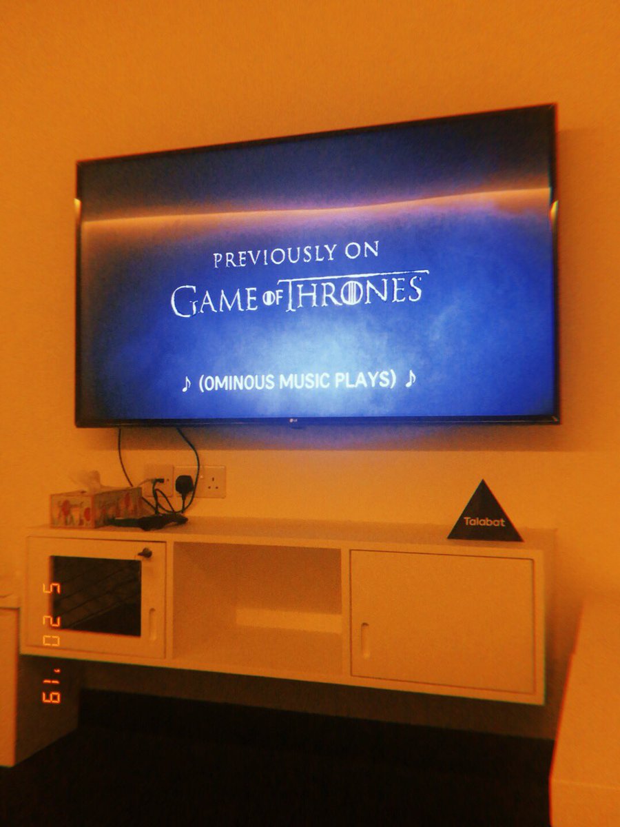 vertashii's tweet photo. Disappointing. But at least we got to get disappointed together. #GameOfTrones @thebaseoman https://t.co/ghy6CdaoIe