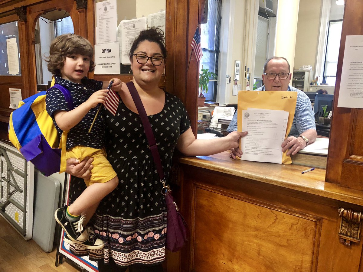 noradebe42's tweet photo. Picking up my petitions from #Hoboken icon/ City Clerk Jimmy Farina. Thanks for the flag, Jimmy! #ThisIsWhatDemocracyLooksLike #RunsLikeAMother #Multitasking #SignHerePlease #GimmeASecond #SecondChance #SecondWard #Lifer #NoraForCityCouncil https://t.co/BRaFr0tDnw