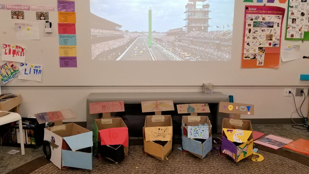 The cars are ready for the Kindy 500 tomorrow 🏁