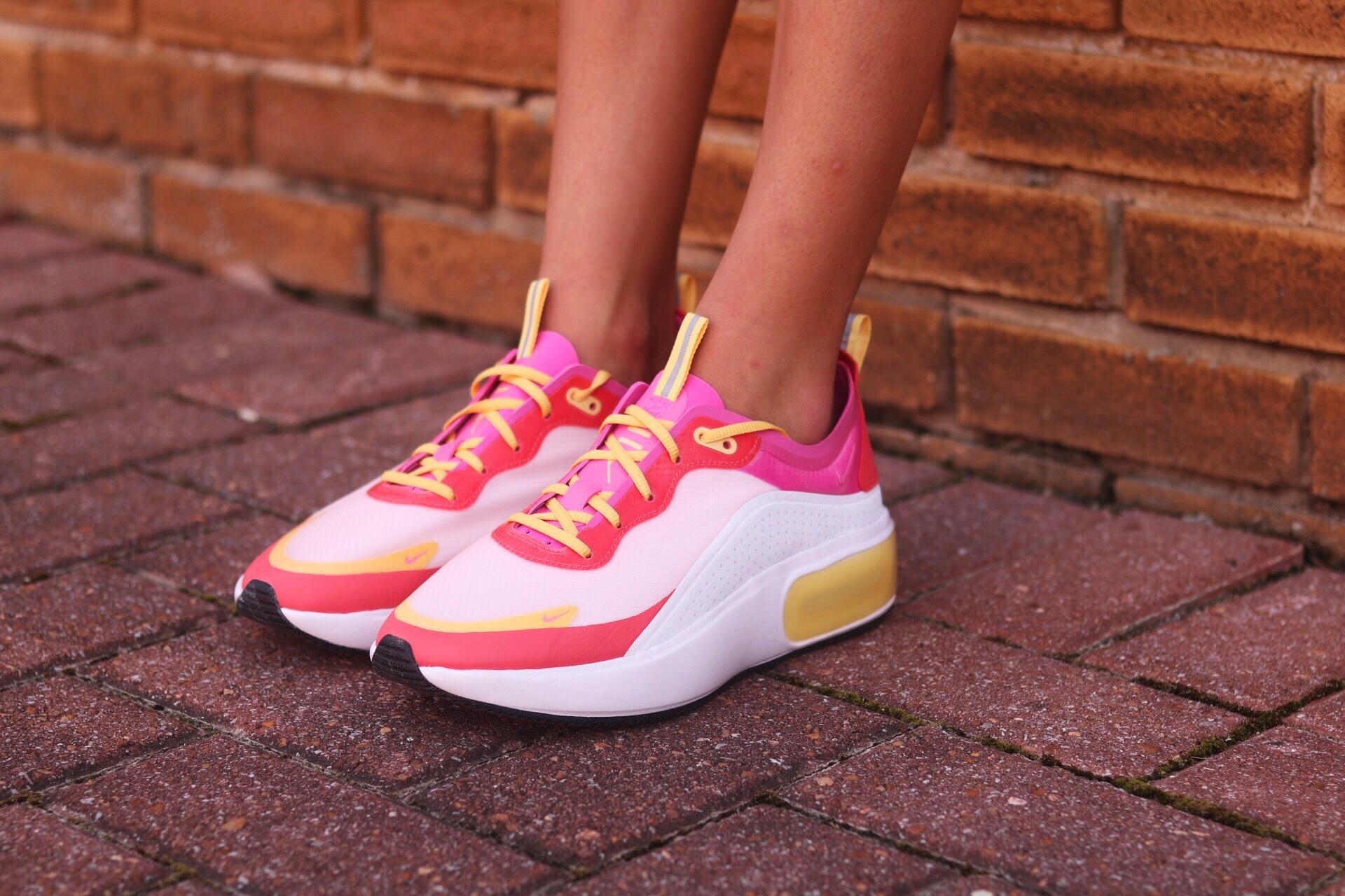 Nike air max dia white pink sales