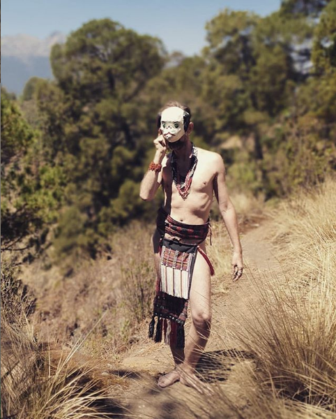 MiCorazonMexica's tweet photo. Posando en las faldas del volcรกn Xitle con mi mรกscara de Xolotl, como nacรญ en el dรญa Chicome Itzquintli, Siete Perro, y mi atuendo Mexica, bordado a mano.
#aztecdance #aztecart #nativeamerican #nativeamericanregalia #traditonalmexico https://t.co/HDJSVYFjco