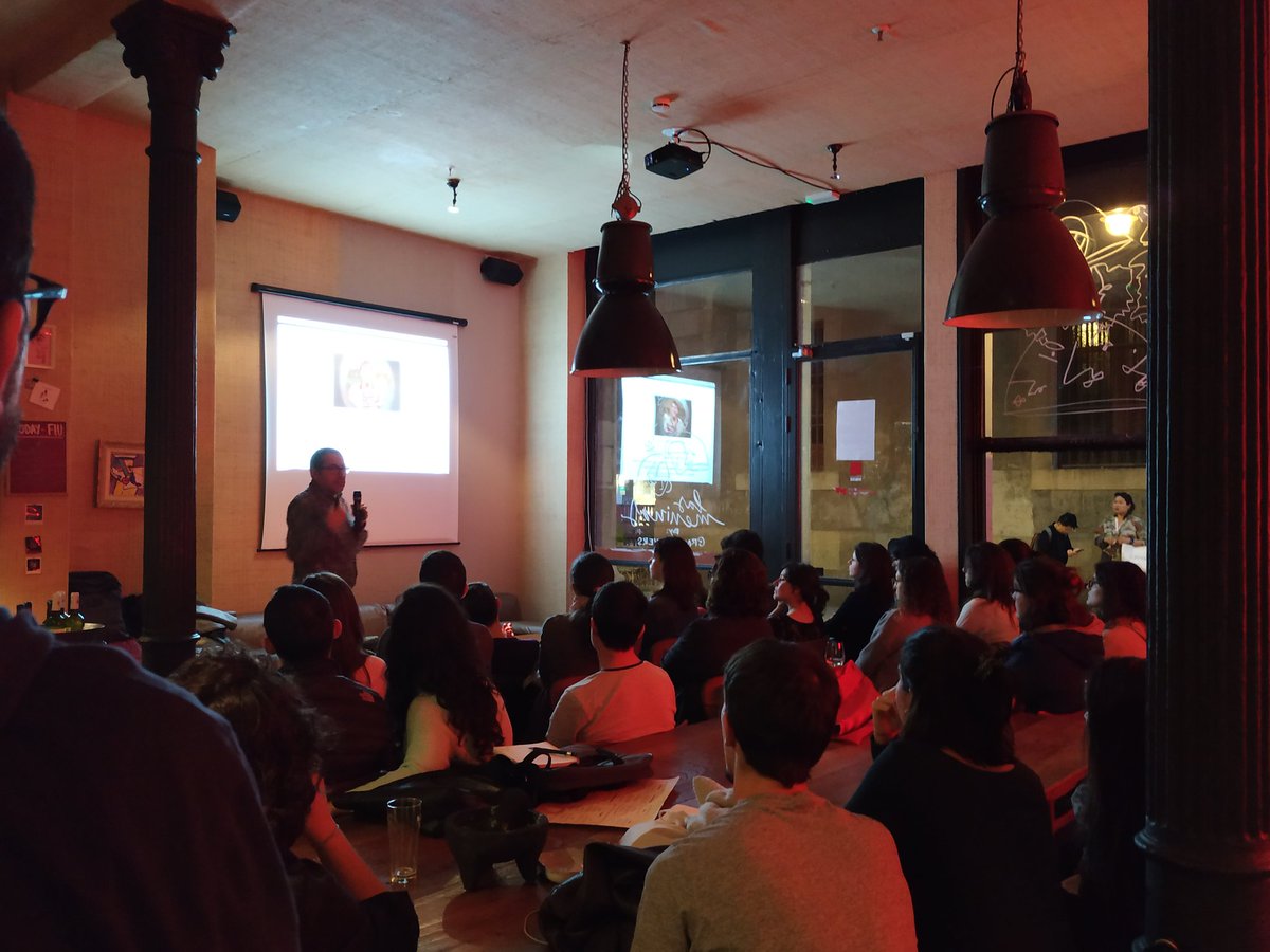 Un éxito el <a href="/pintofscienceES/">Pint of Science ES</a> de hoy! Gracias a todos por venir y en especial a <a href="/xgoldbergh/">Ximena Goldberg</a> y #XavierLabad por haber presentado charlas tan interesantes! #Pint19ES #Pint19BCN Y...mañana más!

📅 20, 21 y 22 de mayo 🕗 19:30 h
📍@FIU_BCN Carrer del Carme, 42