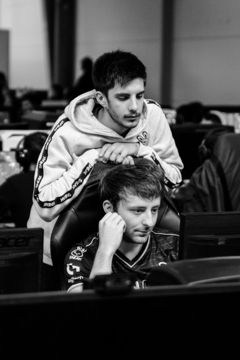 ThePacTim's tweet image. Team d'amis.

#DHFR19 #IntelSource