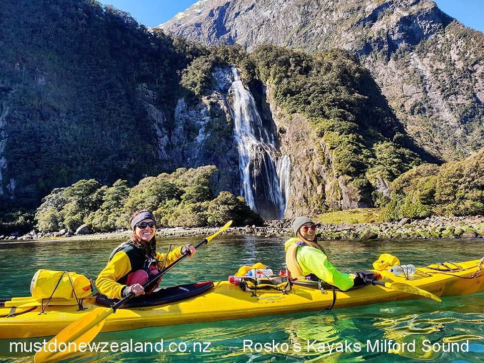 Milford Sound - is one of New Zealand’s most spectacular Sea Kayaking destinations. #nzmustdo #purenewzealand 
mustdonewzealand.co.nz