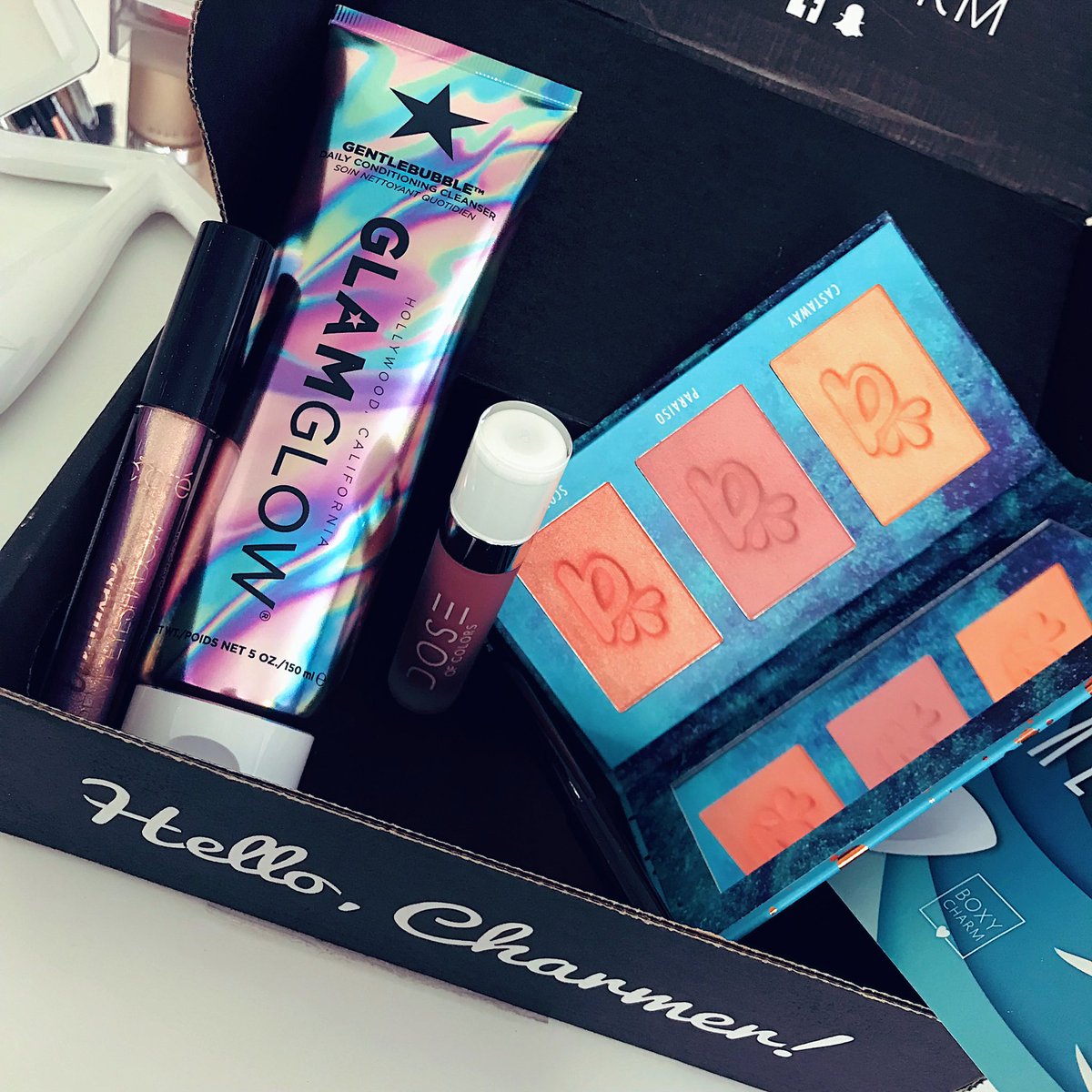 kendallalfred's tweet photo. @boxycharm #BoxyMail #BoxyWaves ๐ https://t.co/ElmKpcq02D