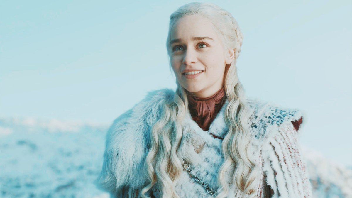 mr44n01's tweet photo. the game of thrones fandom:

before for Season 8 vs. after Season 8 https://t.co/bdCkzuOKpZ