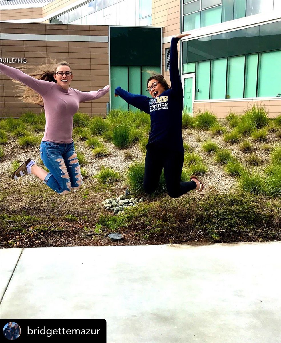 CSUMB's tweet photo. First Monday of Summer! How are you spending it? #MBmon - Tag your post with #MBmon if you see a @csumb or @otterathletics logo nearby!
πΈ: @ bridgettemazur (on Instagram) https://t.co/0itCDbKq99