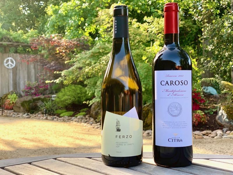 pullthatcork's tweet photo. #samples A Taste of Abruzzo from Codice Citra #codicecitra #abruzzo #pecorino #montepulciano #wine https://t.co/cPRcvJb4Y4 https://t.co/nQhqWYPv7U