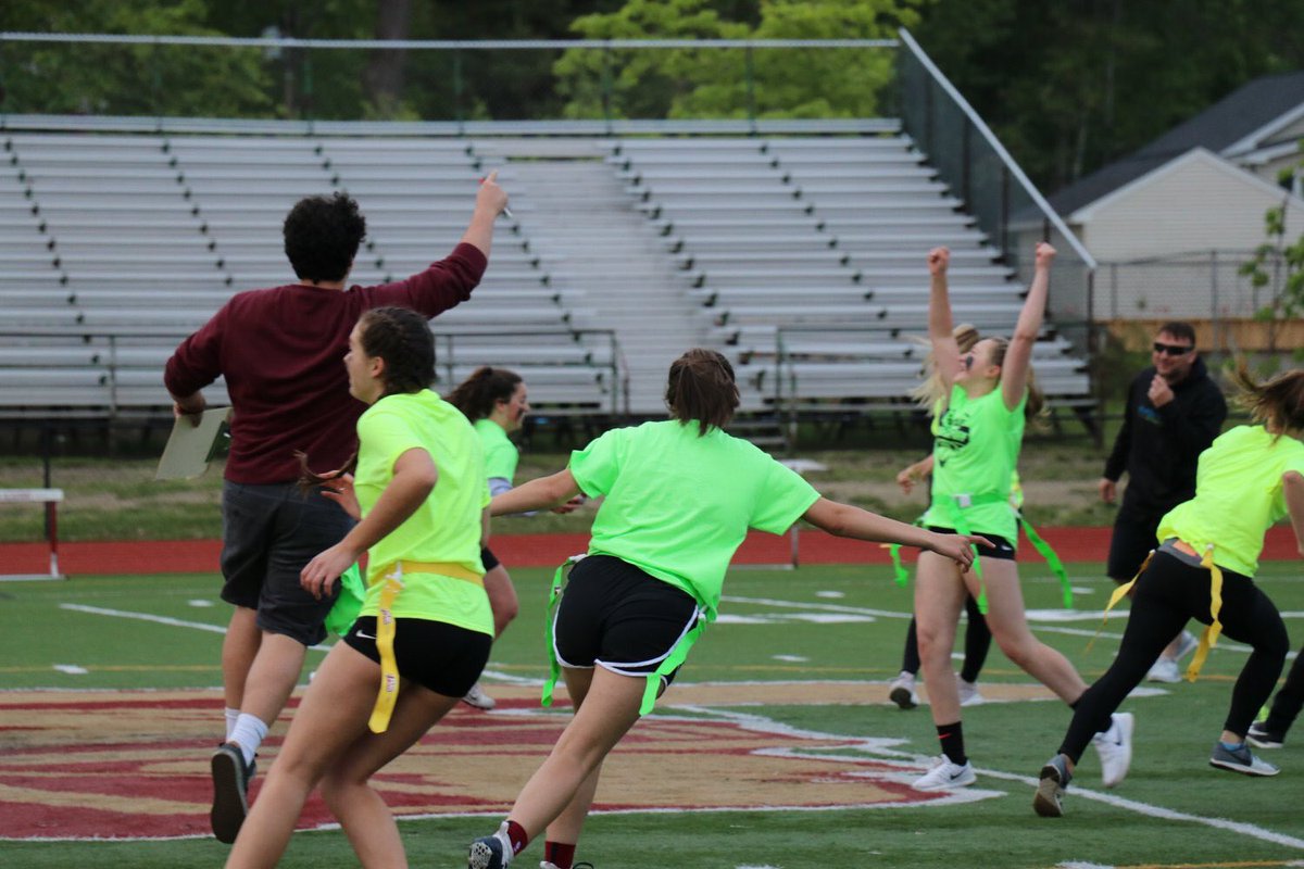 ta_ribbonclub's tweet photo. The Powder Puff Game is TOMORROW! Which grade will win this year? 🏈🎗If you would like to watch, it is $3.00 at the door or 3+ canned goods! See you tomorrow! https://t.co/7kWNQMaGBx