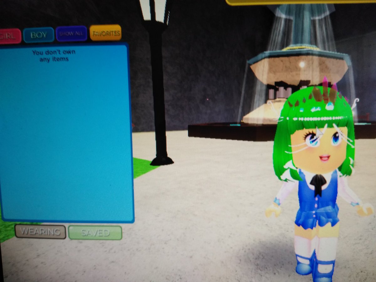 HannahCrisp9's tweet photo. @ZeganStudios Help I can't find any clothing in my favorites or faces and the clothing is messed up.PLZZZZZ HELP!! https://t.co/4mFmDSDFEi