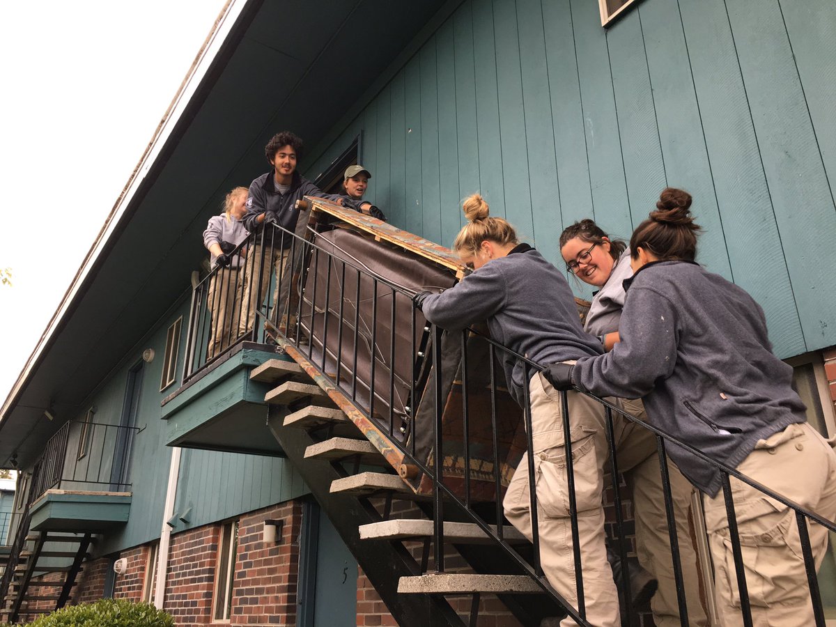 Blue 1 teamed up with Blue 4 and filled two uhaul trucks with trash and anything else tenants didn’t want at all 16 of Sabin’s properties!! 🚐😄