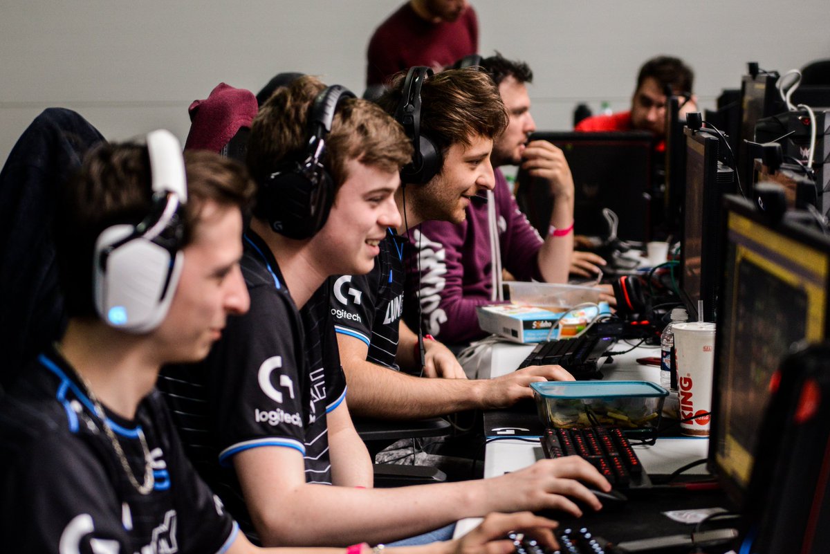 ThePacTim's tweet image. Bataille des amis.
#DHFR19 #IntelSource