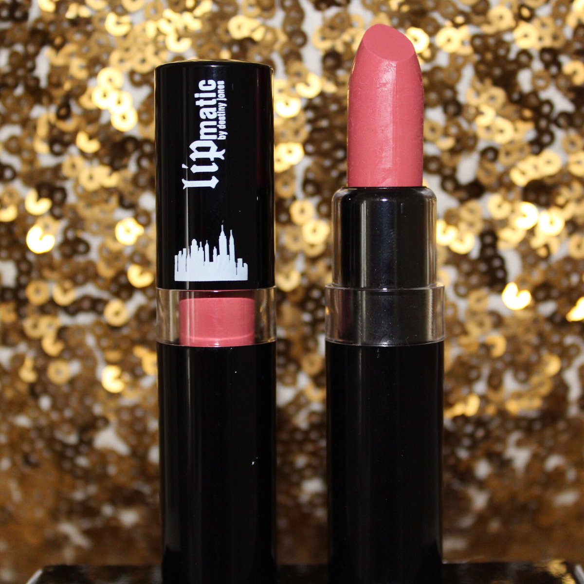 Lipmatic's tweet photo. “Park Ave. Pink” Lipstick 💄 💕
Use Code: “Spring25” for 25% OFF
https://t.co/F41ObObsJk #lipmatic #lipstick #beauty #matte #makeup https://t.co/vhu21uO9U6