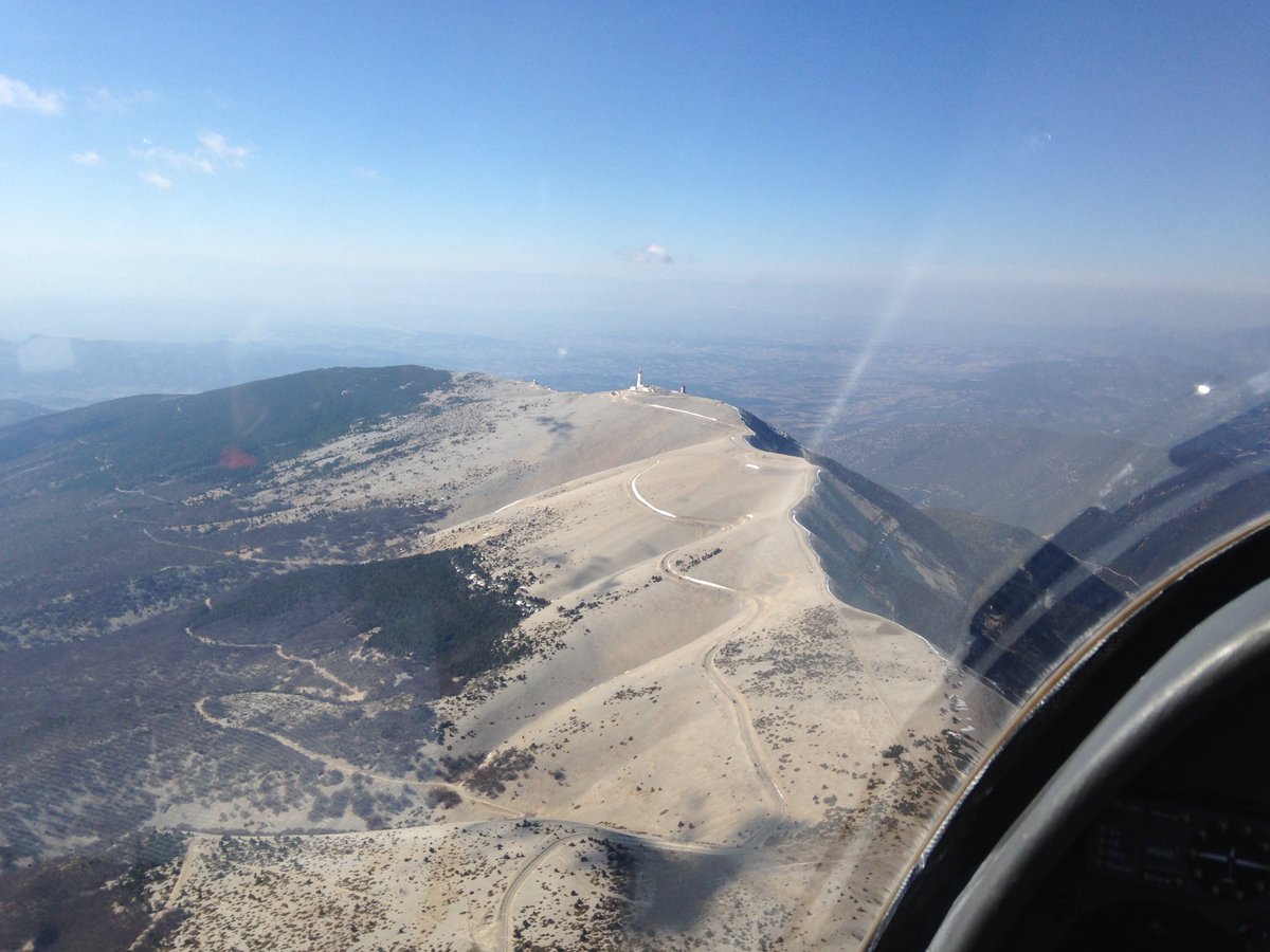 FlyingBul's tweet image. Flying Mont Ventoux with Jon Withers from Vinon, by @FlyingBul