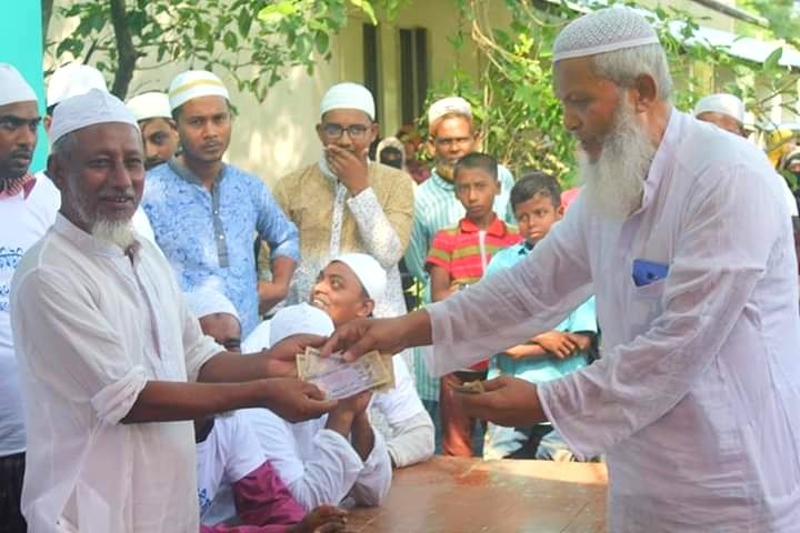 jbsh99's tweet photo. নিউইয়র্ক প্রবাসীদের উদ্যোগে   শতাধিক দুস্থ পরিবারে ইফতার সামগ্রী বিতরণ।

এই মহৎ কার্যক্রমে আমার আব্বু, ভাইয়া সহ আমাদের পরিবারের একটু সম্পৃক্ততা ও শ্রম রয়েছে যা আমাদের জন্য সৌভাগ্যের, এটি আমাদের নাজাতের অসিলা হোক। https://t.co/IuCJbPyayO