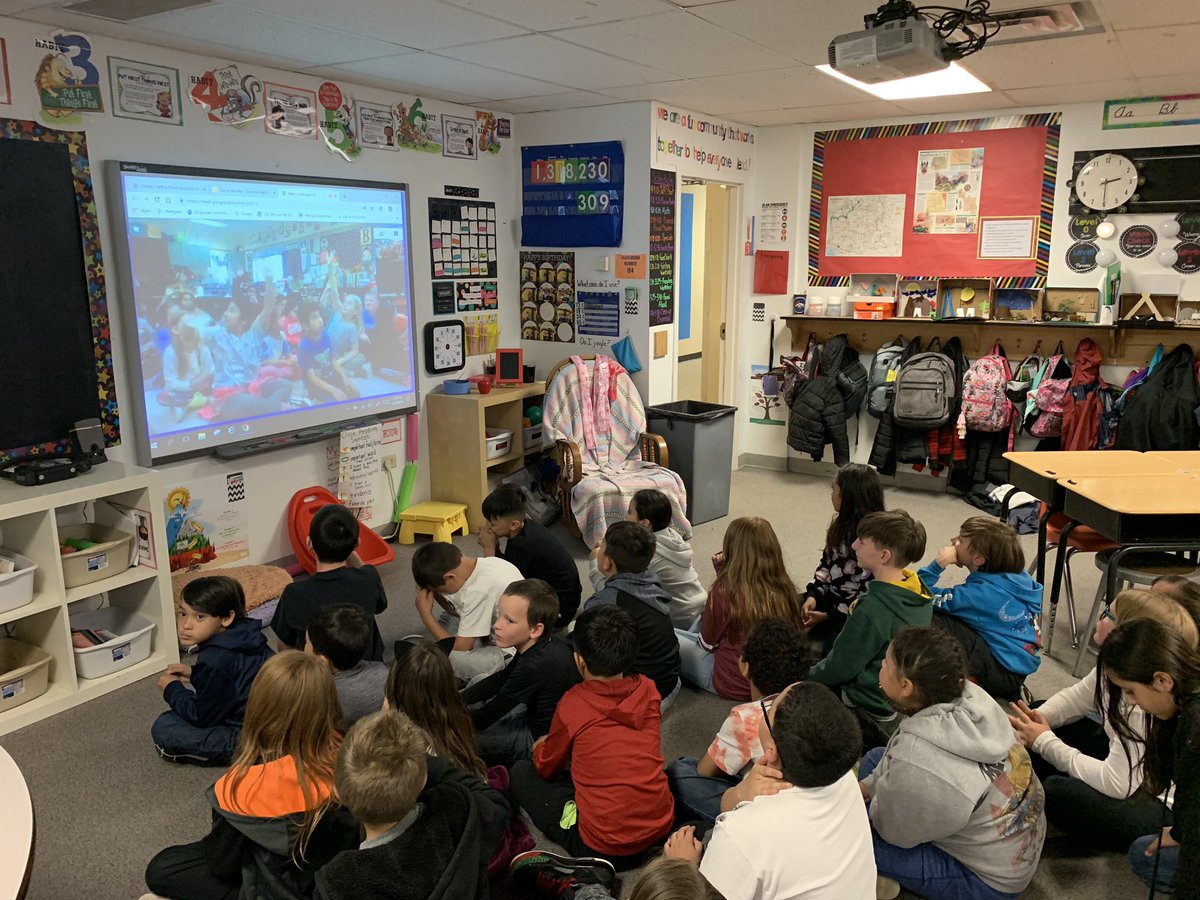 3rdWestgate's tweet photo. Third graders went on Google meet today and spent some time talking with their pen pals in Mount Vernon Washington. We have had a great year communicating! #LeadLoveLearn #TeamWestgate #3rdGradeRocks https://t.co/CKH5IDHlLE