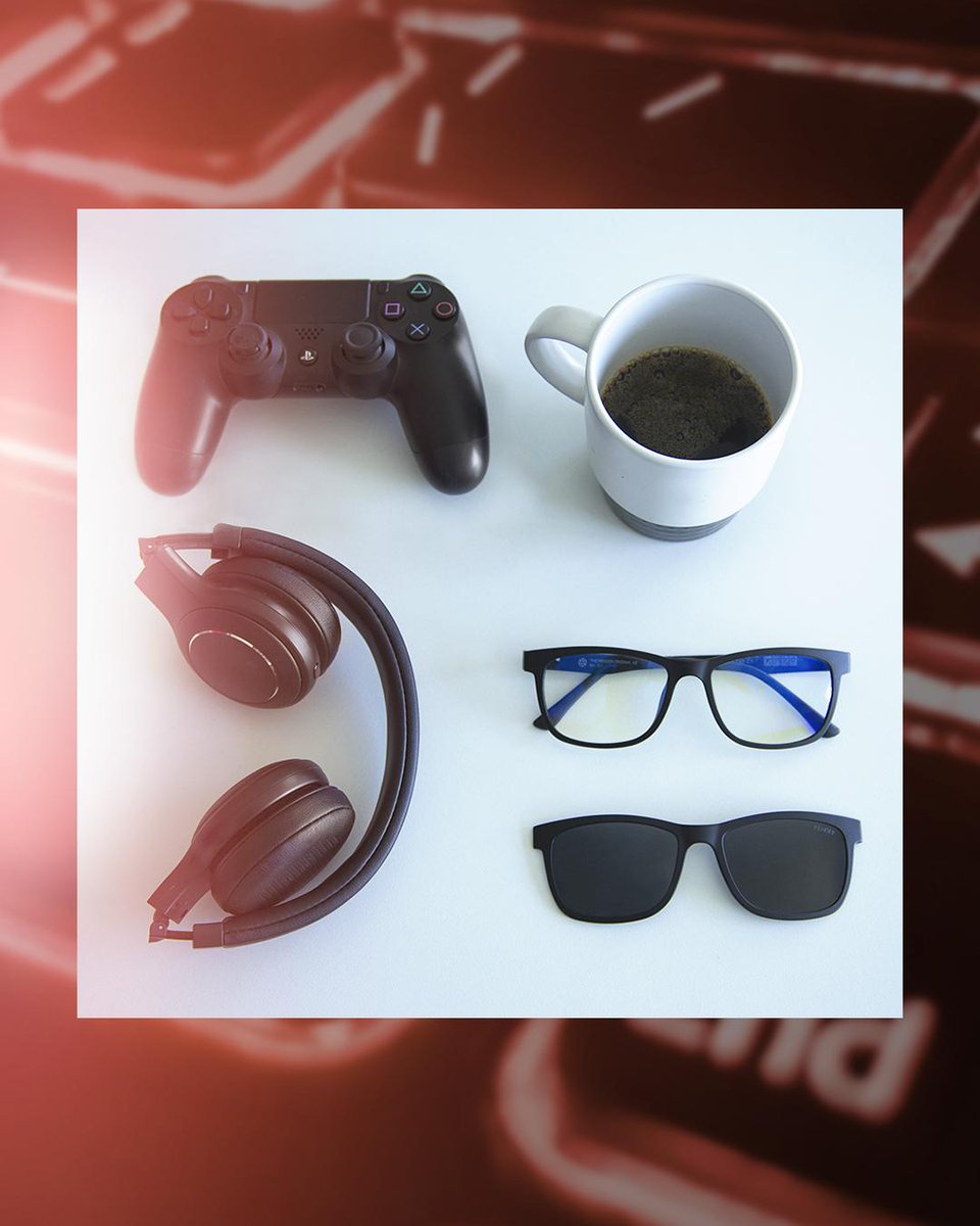 rendereyewear's tweet photo. Choose the right weapon and team up with Render glasses, that protect your vision against blue-light so you can play your favourite game effortlessly. 😎💥 #ChangeYourGame https://t.co/o2pQI5pWmz