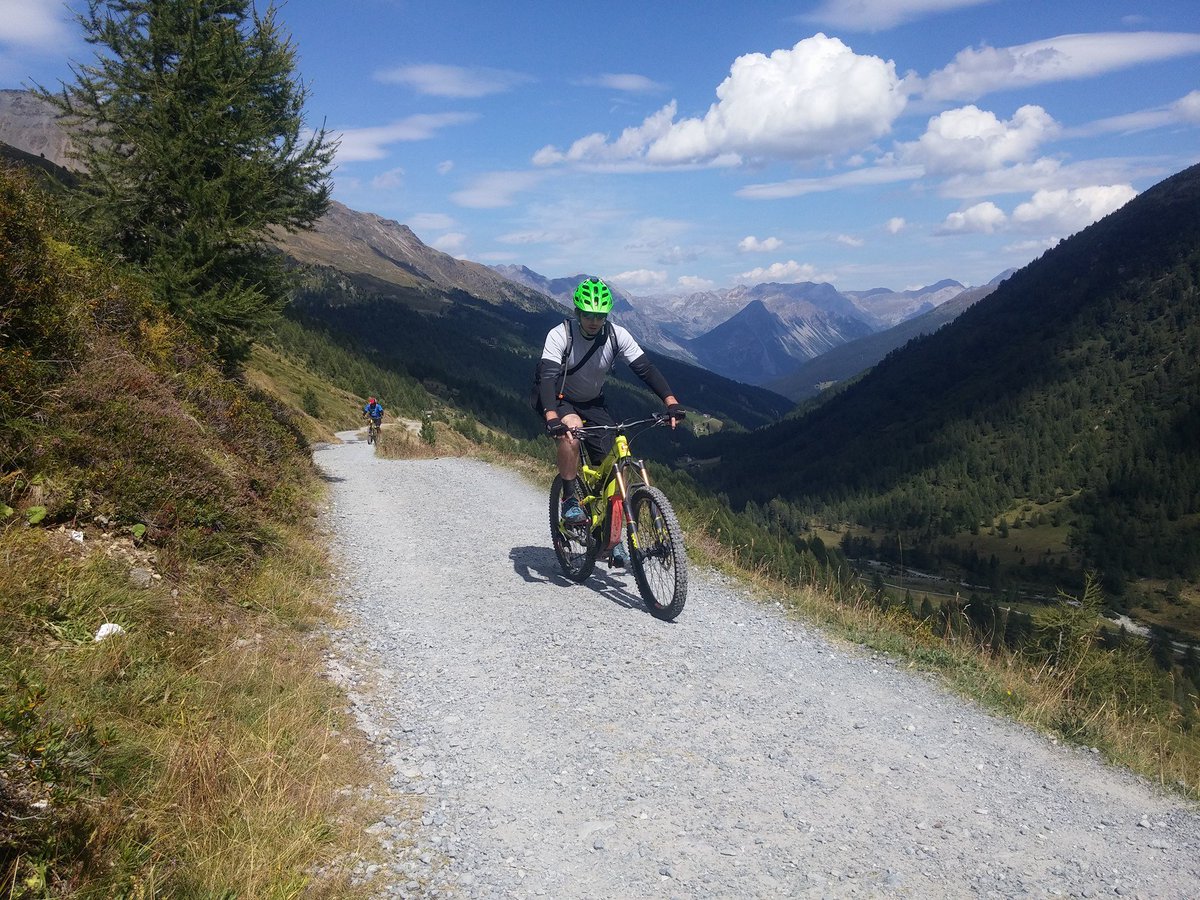 Some memories are forever!

Photo by @dejan.vuckovic (SteemIt) <a href="/vuckovic_dejan/">Dejan Vuckovic</a> (Twitter)
goo.gl/U5MTyj                                             

#bicycle #cycling #photography #travel #share2steem