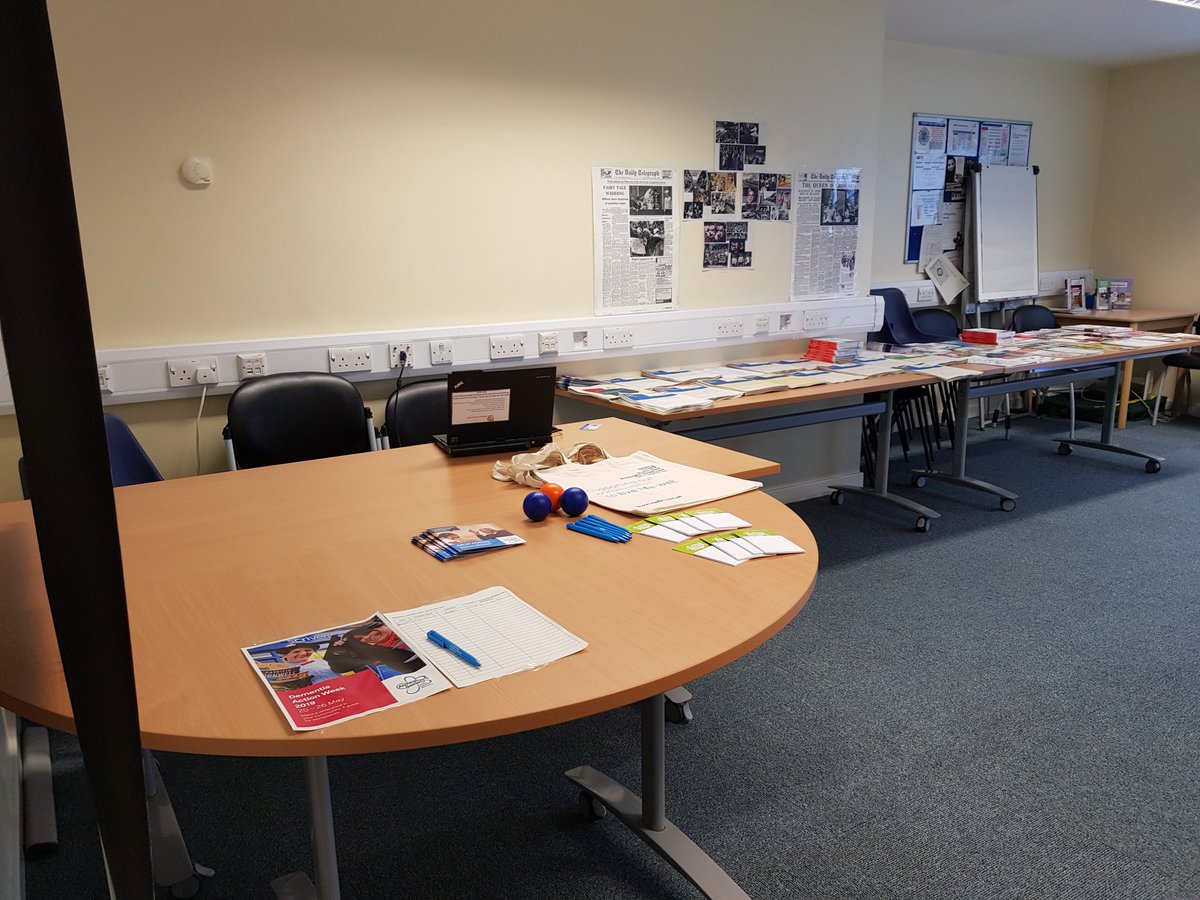 KBrown1990's tweet photo. Celebrating Dementia Action Week this week at St John's in Widnes. Pop in for advice and support @SbarberNWBH @LindseyJMaloney @NWBoroughsNHS #DAW2019 #dementia https://t.co/kb3s5QCOAz