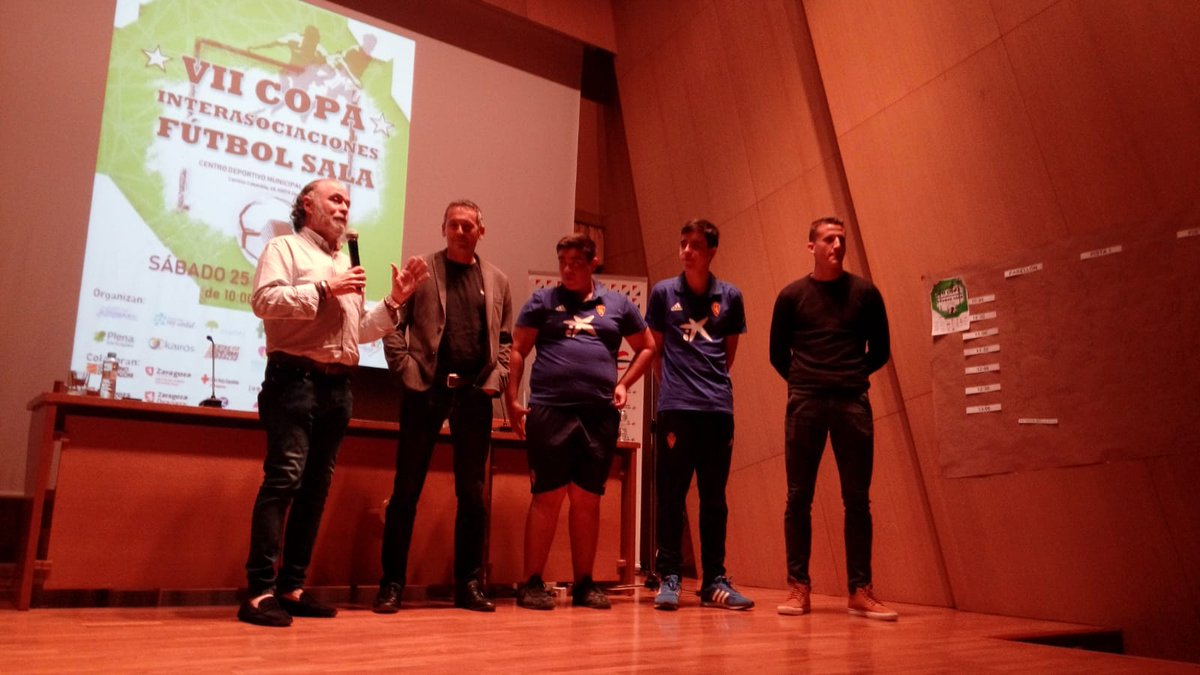InteraZgz's tweet photo. Día de presentación y sorteo de nuestra VI Copa Interasociaciones de Fútbol Sala 😊⚽️✌💪 @estigma0zgz @GrupoReyArdid @ASAPME @fpicarral @PlenaAragon @Kentrikes @SpecialAragon @RealZaragoza https://t.co/v6Ie9dAidb