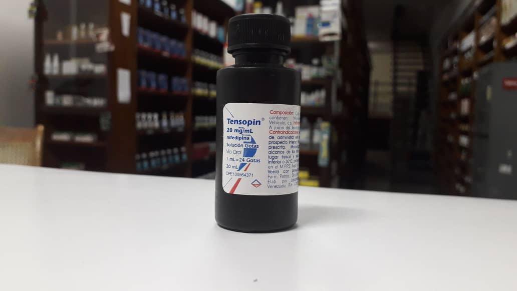 Tensopin (Nifedipina) es un antihipertensivo, indicado en el tratamiento de la hipertensión esencial, moderada o severa, enfermedad arterial coronaria en forma de angina de pecho crónica estable.

Disponible: Tensopin gotas 20mg/ml

#21May # #Medicamentos #Farmacia