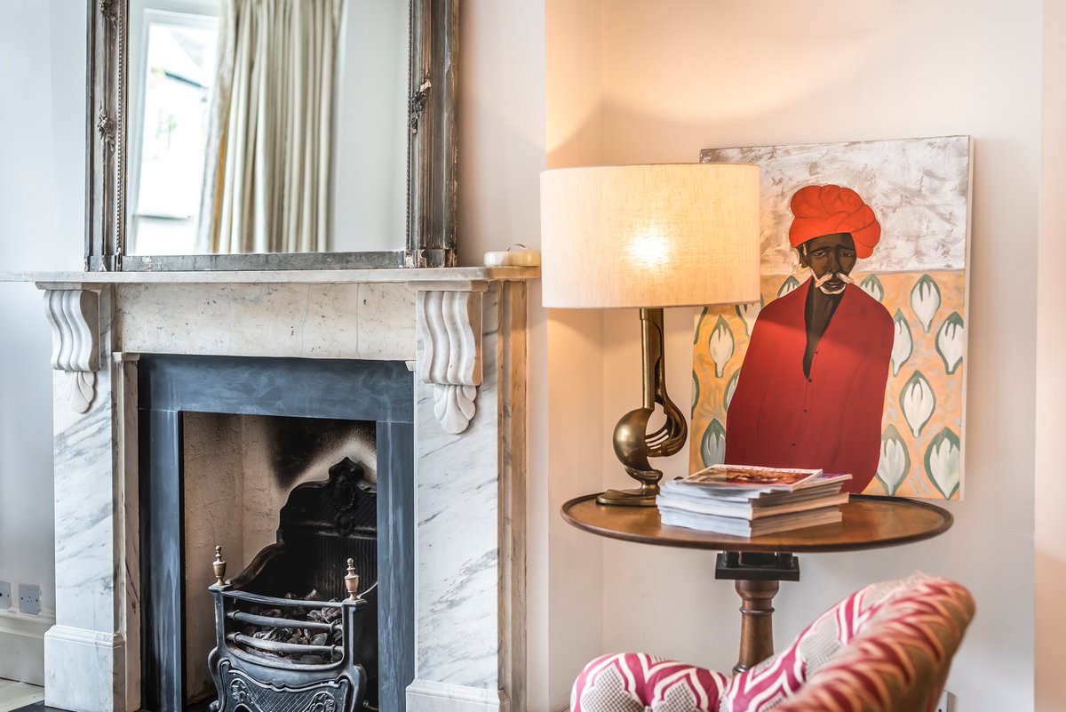 ViewPhotosUK's tweet photo. What's a nice start of the week. A beautiful property in Clapham.
#Streatham #Tooting #London #property #week #ideas #Extension #detail #photo #lovemyjob #homesforsale https://t.co/SnnByxYUNu