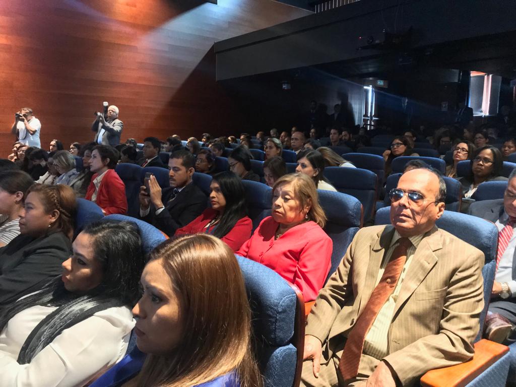 CancilleriaPma's tweet photo. Las mujeres panameñas se educan, participan y no están siendo incorporadas en la toma de decisiones” dijo la VP y Canciller @isabelStMalo “es por eso que adoptamos la iniciativa  #IPGPanama con el apoyo de  @BID y  el Foro Económico Mundial #EquidadMujerPma https://t.co/Mx8UPUucK3