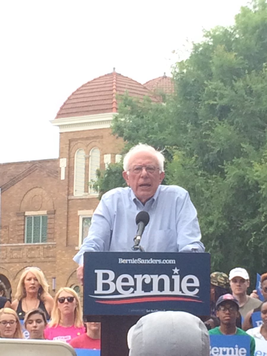 kelz3108's tweet photo. I got to talk to him AND he hugged me!! Plus, Nina Freaking Turner was there!! Omg, yesterday was life changing, to say the least. It was everything I ever could have hoped for and so much more 😍😭😍😭
#Bernieham 
#BernieInBirmingham 
#NinaTurner
#UsNotMe
#AlwaysSanders https://t.co/Qr8q1BqyRz