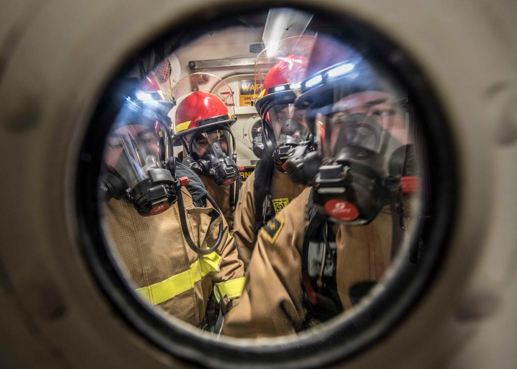 USNavy's tweet photo. Continuing to train and maintain readiness in the @USNavyEurope area of operations, #USSCarney completes Formidable Shield 19 - https://t.co/5XYwzLHO4F https://t.co/DUhbSEhBt9
