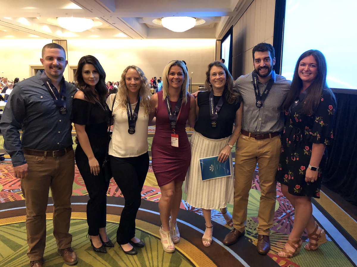 CFoody1316's tweet photo. NTI 2019 Virtua Memorial-Beacon Recipients! @VirtuaHealth @ZakMelissa @nicole_brocious https://t.co/JjNcV1sEb9