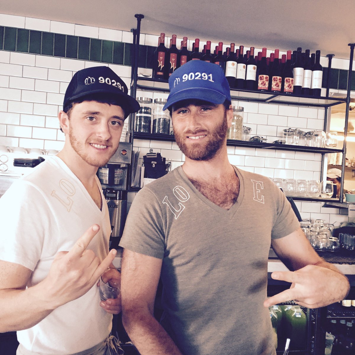 HANG LOCAL tweet media