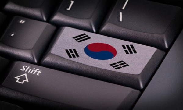Cyberfore1's tweet photo. South Korea will ditch Microsoft Windows for Linux | #CyberFore #BestDefense #NetworkSecurity 
https://t.co/UMUCd07Fyp via @BetaNews and @brianfagioli https://t.co/kW7erD0eRl